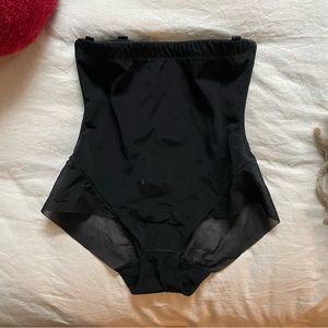Honeylove SuperPower brief in Vamp size Small
